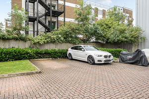 Parking- click for photo gallery